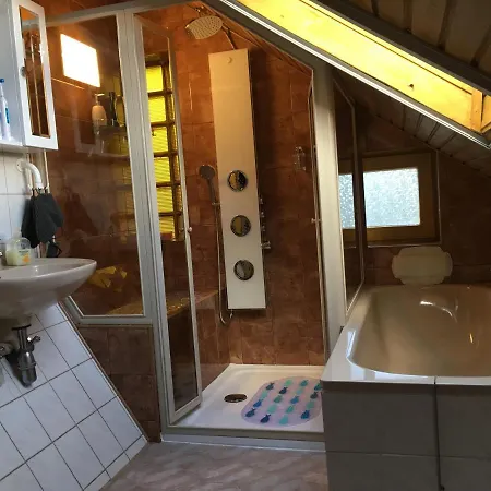 Aktiv Pihenes Apartment Revfulop